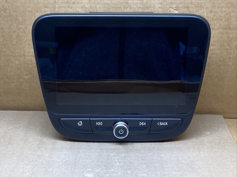 2019-2021 Chevy Malibu Radio Control Panel Display Screen 84567687 OEM