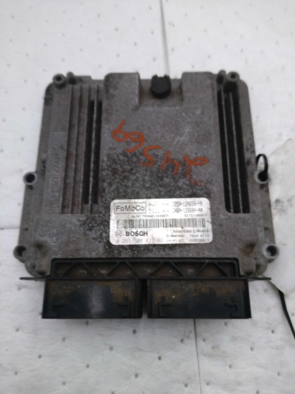 2014 Ford Explorer Engine Control Module ECM Black OEM 577345 116K Miles