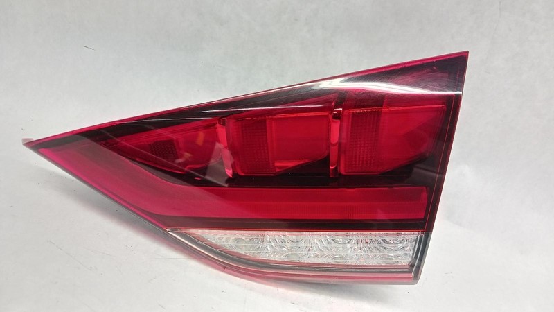 18-'20 GENESIS G80 Right passenger inner Taillight OEM Grade A!