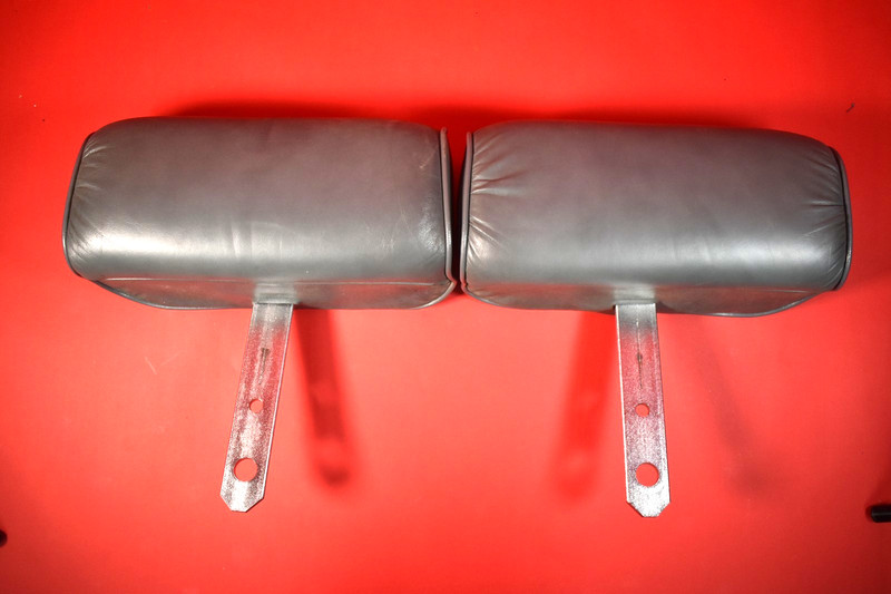 1982-92 CAMARO HEADREST 3RD GEN OEM GRAY LEATHER SET *USED* ORIGINAL DETACHABLE