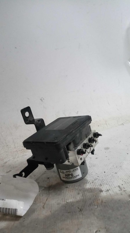 Used ABS Pump and Motor Assembly fits: 2019 Genesis G80 actuator and pump assemb
