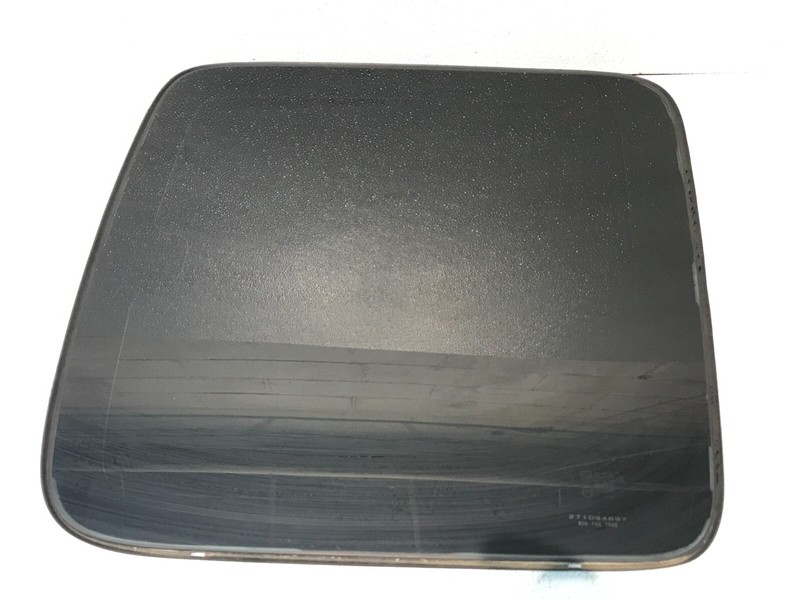 2001-06 Chevrolet Silverado 2500HD Right Passenger Rear Door Glass Window OEM