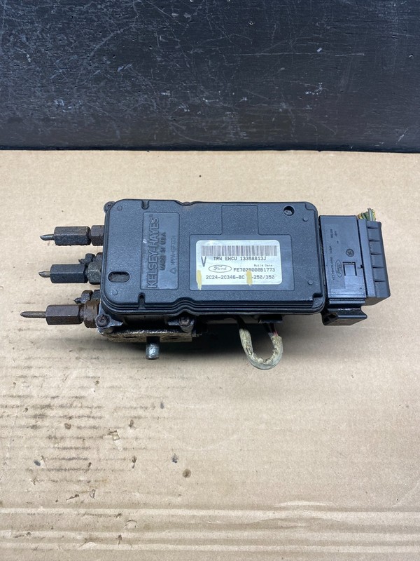 2003 2007 Ford E250 E350 Anti-Lock ABS Antilock Brake Pump AE2236 DW