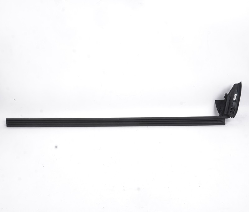 17-20 Mercedes SLC300 Front Right Passenger Door Window Belt Seal Molding OEM