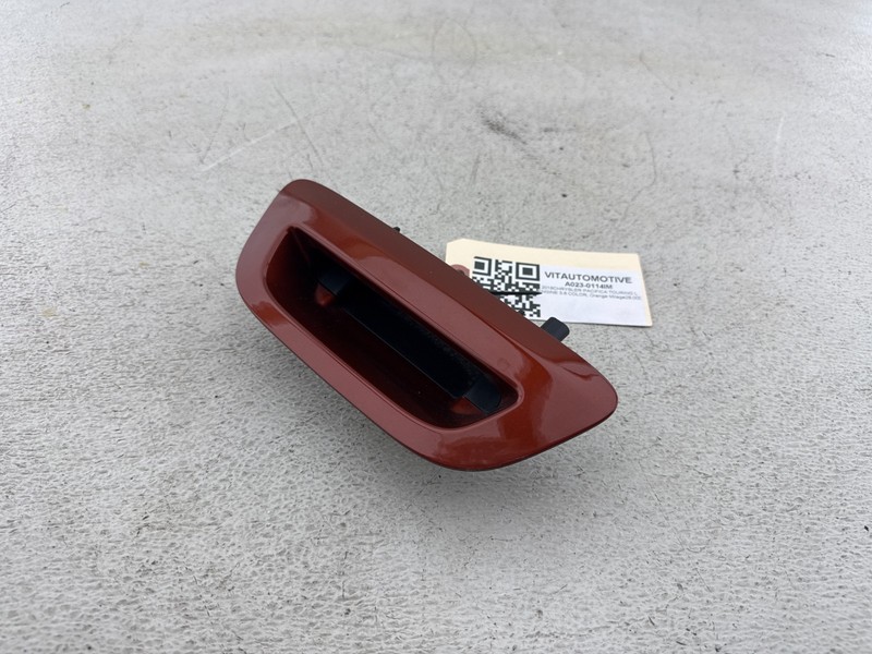 2018 - 2022 CHRYSLER PACIFICA REAR LIFTGATE HANDLE OEM