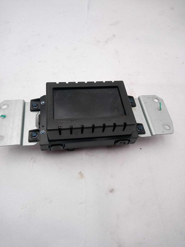 2015 Ford Fusion Infotainment Display OEM Black ES7T18B955CA 157k Miles