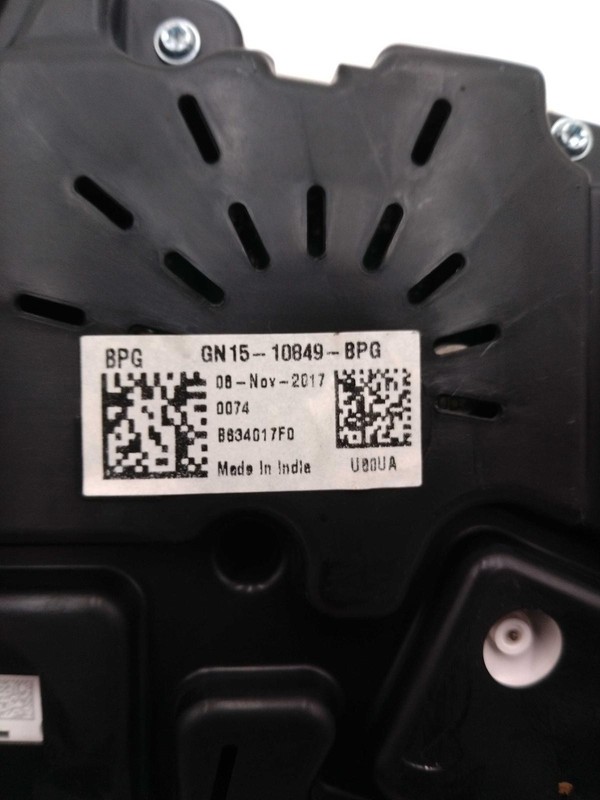 2018 Ford EcoSport Speedometer Gauge OEM Black 16000 Miles NJ25-25320-641732