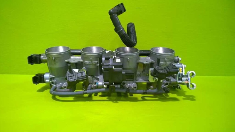 20 21 KAWASAKI NINJA ZX-6R 650cc CARBURETOR THROTTLE BODIES W/INJECTORS 3132-23