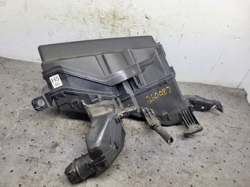 Fuse Junction Box Engine Fits 13-18 LEXUS ES350 1764359