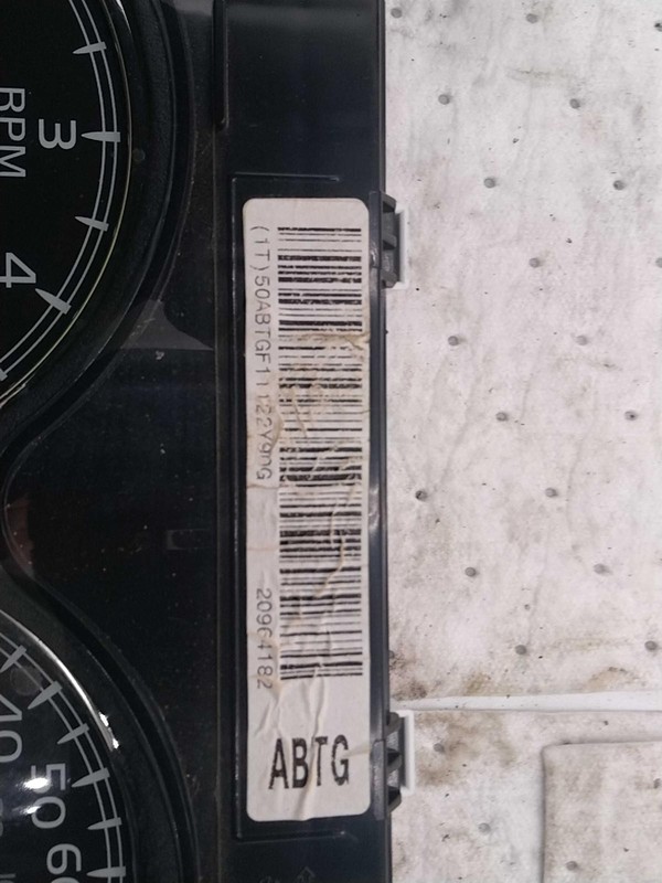2011 Chevrolet Silverado 2500 Speedometer Gauge OEM Grey 159K Miles NJ25-24461