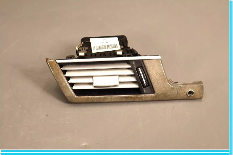 10-13 Mercedes W212 E350 E63 Left��Side Dashboard Dash AC A/C Air Vent Trim OEM