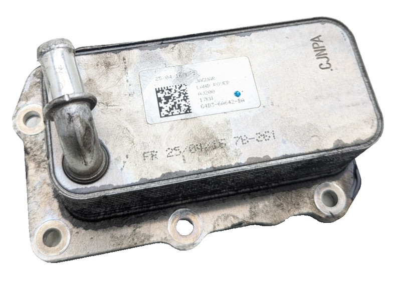 2017 - 2020 JAGUAR XE 2.0L ENGINE MOTOR OIL COOLER OEM
