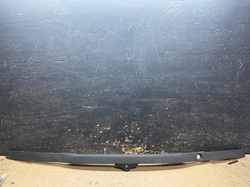 2016 - 2019 Ford Explorer Interceptor Rear Tailgate Molding With Camera X8143 DG