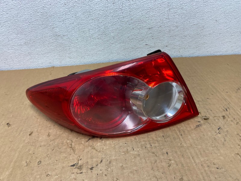 2003 - 2005 Mazda 6 Left Driver LH Side Tail Light Oem AC8187 LK
