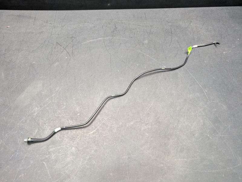 Fuel Vapor Re-Circulation Hose 2021 Dodge Challenger 68408247AB 2020 2022 2023