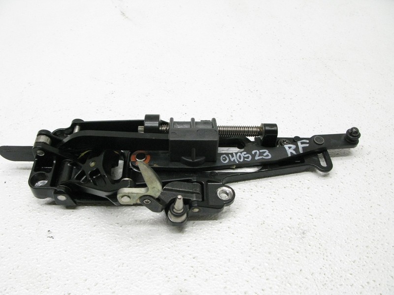 04-10 BMW E64 650i 645Ci M6 CONVERTIBLE TOP LATCH LOCK RIGHT PASSENGER OEM 04052