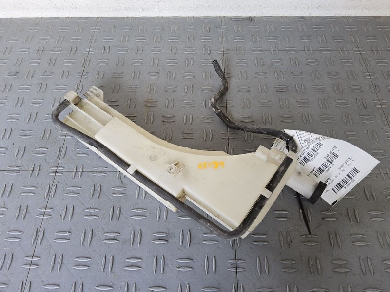 Coolant Reservoir Radiator Nismo Rs Fits 11-17 JUKE 3547286
