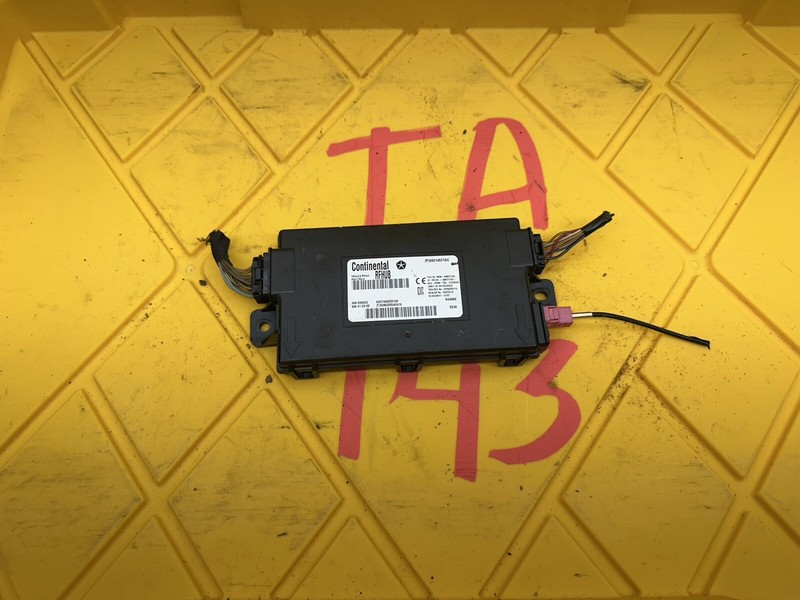 DODGE JOURNEY KEYLESS ENTRY HUB RECEIVER CONTROL MODULE 68214571AC 2016