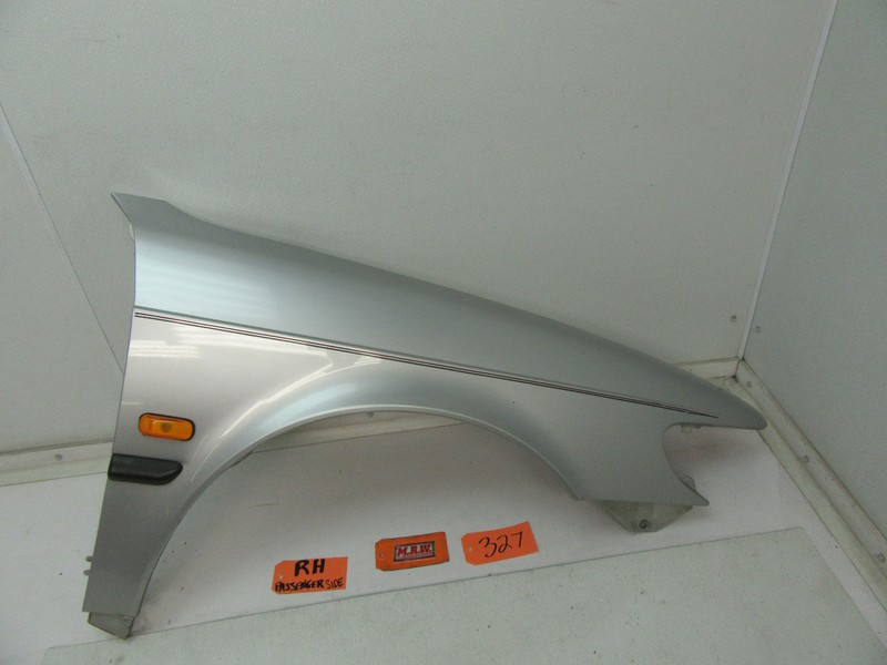 FENDER SILVER PASSENGER SIDE RIGHT RH 94 95 96 97 98 99 00 01 02 03 SAAB 900 9-3