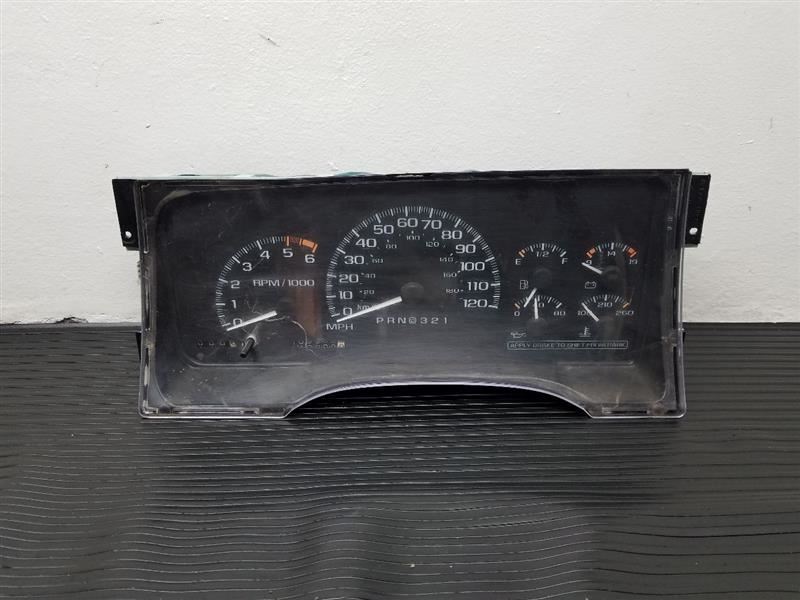 99-00 Cadillac Escalade Speedometer Cluster Instrument OEM 16244965