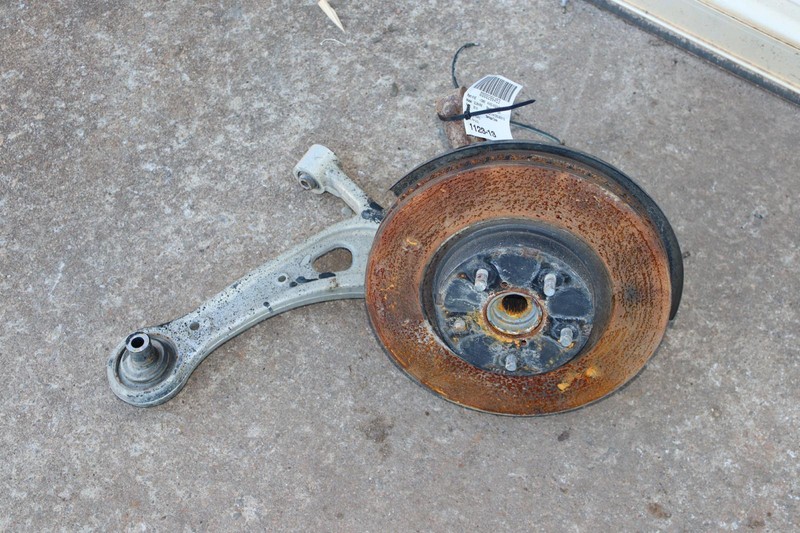 2018-2021 SUBARU WRX AWD FRONT RIGHT SPINDLE KNUCKLE HUB W/ CONTROL ARM OEM