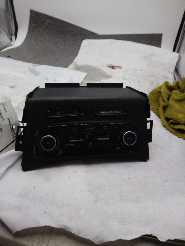 Used A/C Selector Switch fits: 2018 Ford Escape Front manual temperature control