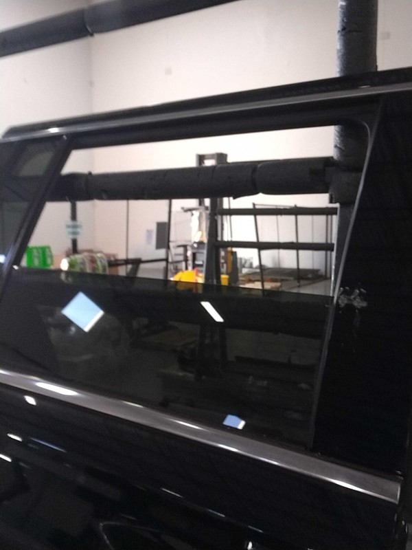 Chevrolet Suburban 1500 2019 Right Rear Door Black 290929 3435