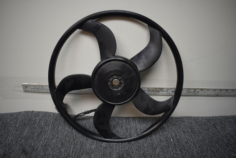 2011 FORD FOCUS RADIATOR FAN FACTORY OEM