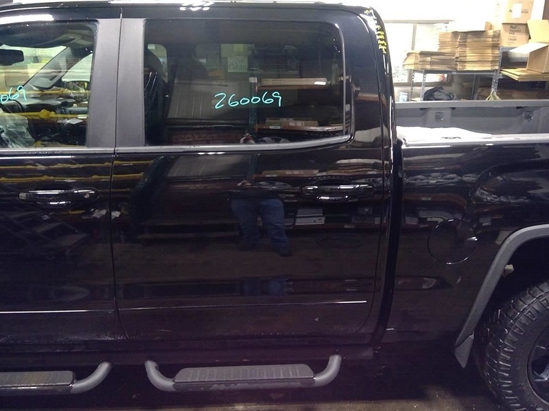 Driver Rear Side Door Crew Cab Opt Ako Fits 15-19 SIERRA 2500 PICKUP 1757650