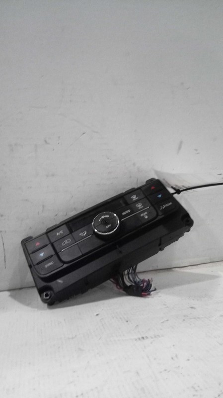 Used A/C Selector Switch fits: 2016 Chrysler Town & country AC front dash mounte