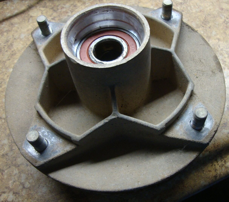 1998 Polaris Xpress 300 ATV Express 4 Wheeler Front Disk Brake Rotor Spindle Hub