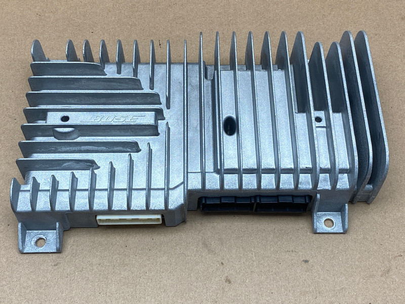 2011-2013 INFINITI M37 AUDIO RADIO STEREO AMPLIFIER OEM LOT698
