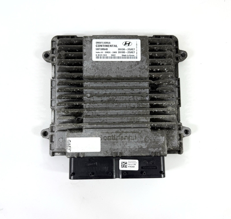 2013-2015 Hyundai Santa Fe ECM ECU Engine Control Module Computer # 39130-2GAE7
