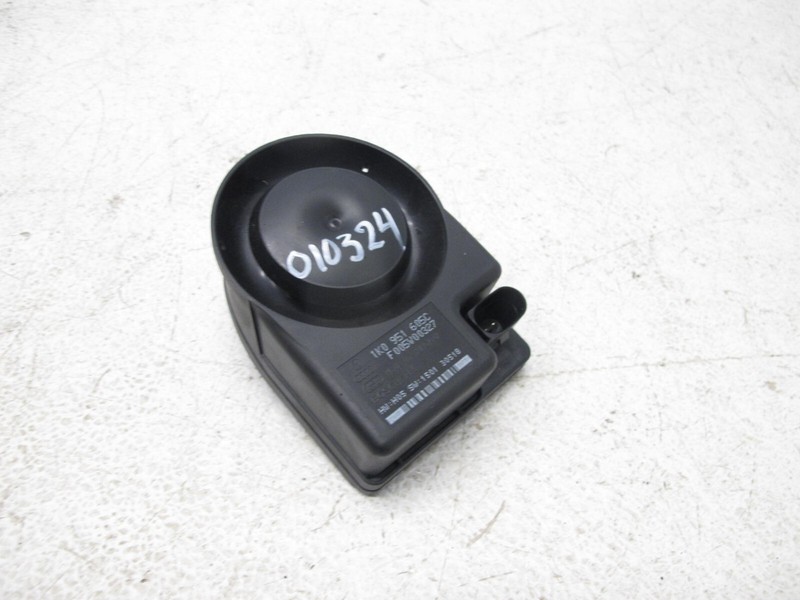 05-18 AUDI 8T A5 S5 A4 A3 A6 A8 Q3 Q5 ANTI THEFT SPEAKER ALARM SIREN HORN 010324