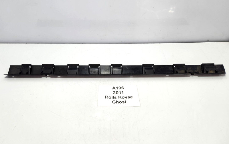 ✅ 10-14 OEM Rolls-Royce Ghost RR4 Front Left Driver Side Rocker Panel Bracket