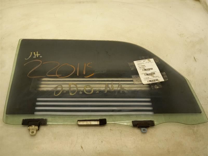 04 05 06 SCION XB FRONT PASSENGER RIGHT DOOR GLASS 6811052072