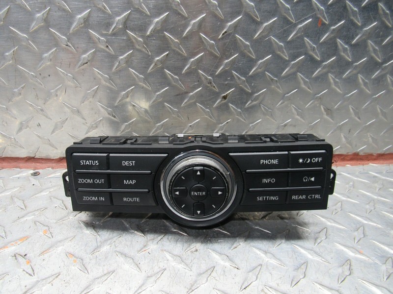 2009 NISSAN ARMADA LE NAVIGATION RADIO CONTROL SWITCH PANEL 8CYL 5.6L 4DR