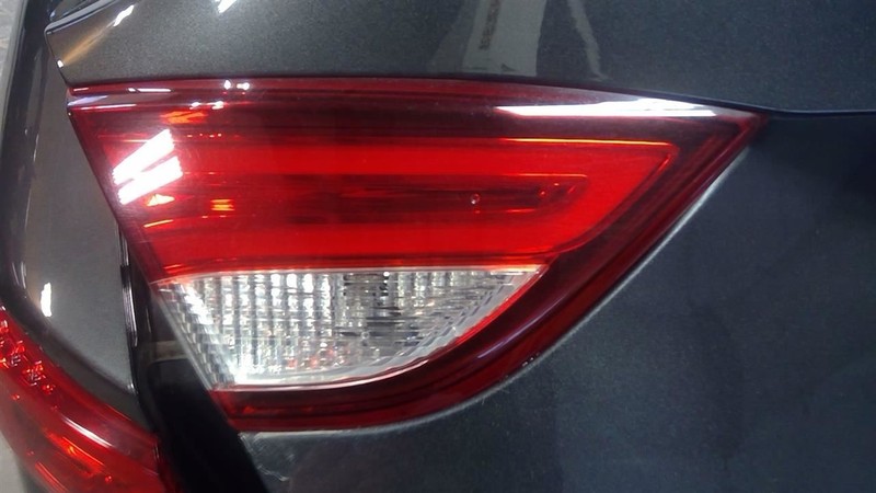 Driver Left Tail Light Sedan Lid Mounted Fits 15-17 200 3420724