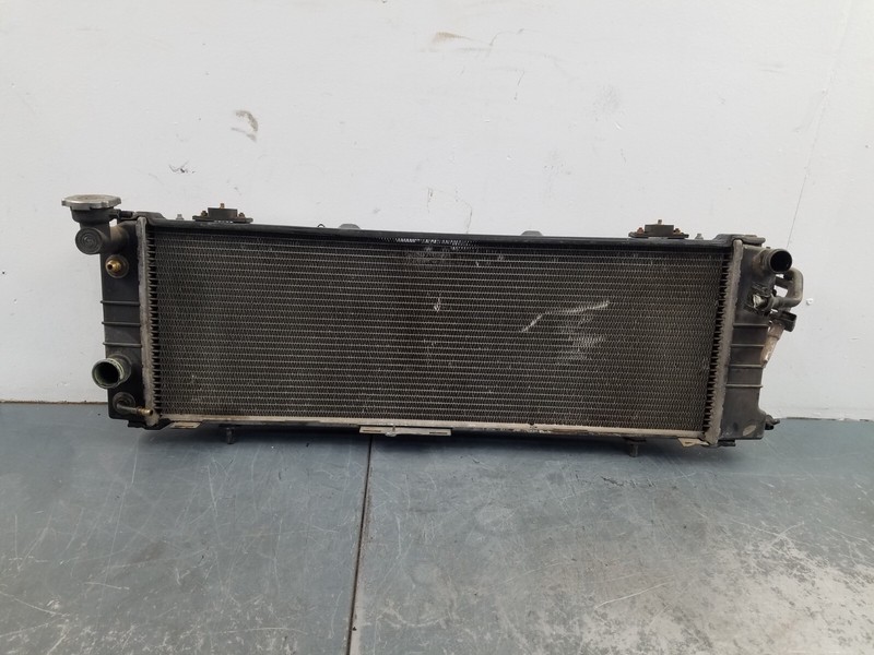 2000 Jeep Cherokee Classic XJ 4x4 4.0L Radiator / Condenser #8254 VV9