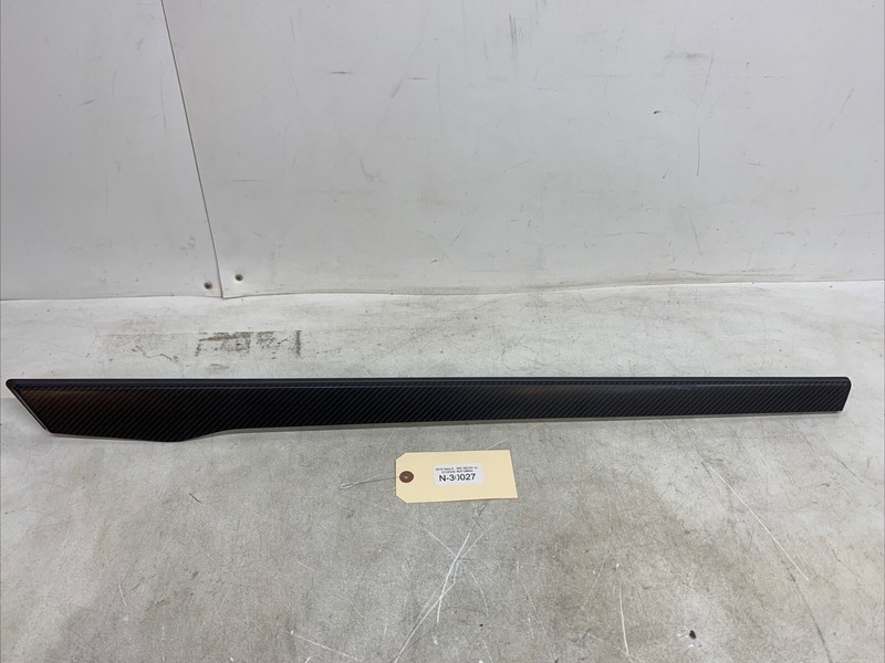 16-20 Tesla Model X Rear RH Door Carbon Fiber Trim Molding 1036081-21-B 30027 U8