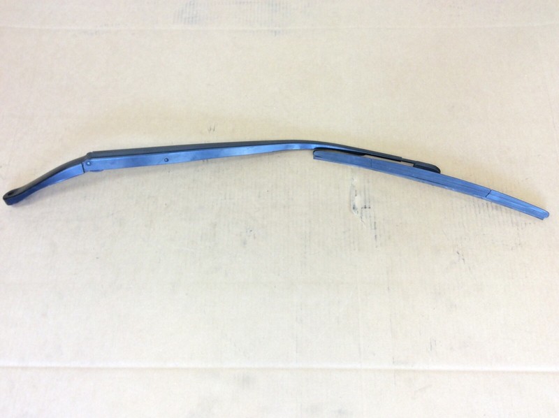 10-11 Honda CR-V Right Front Windshield Washer Wiper Arm With Blade Used OEM