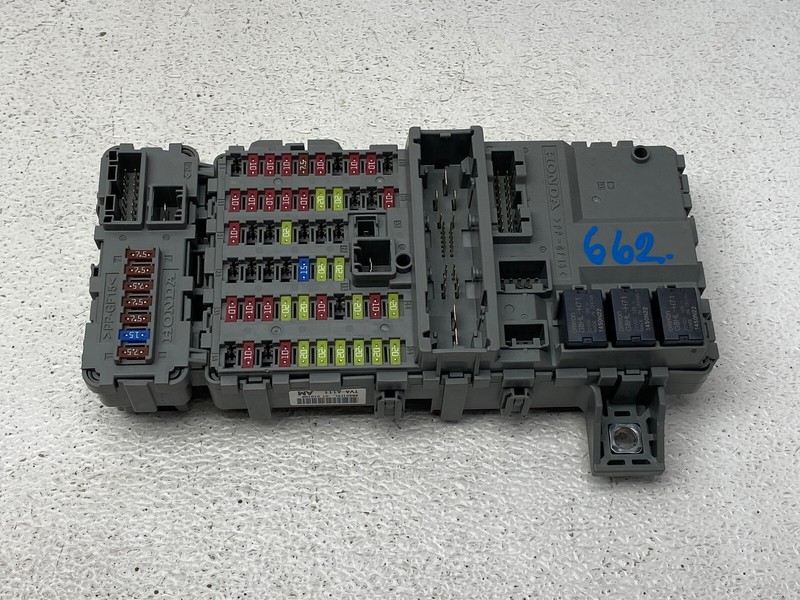 2018-2021 HONDA ACCORD INTERIOR CABIN FUSE RELAY BOX OEM LOT662