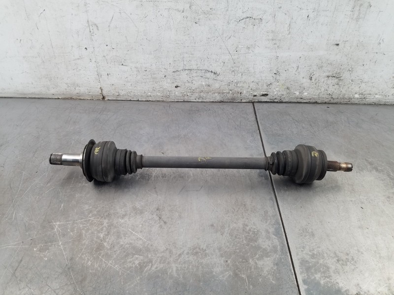 2010 Mercedes Benz AMG E 63 Right Rear CV Axle #1562 VV1