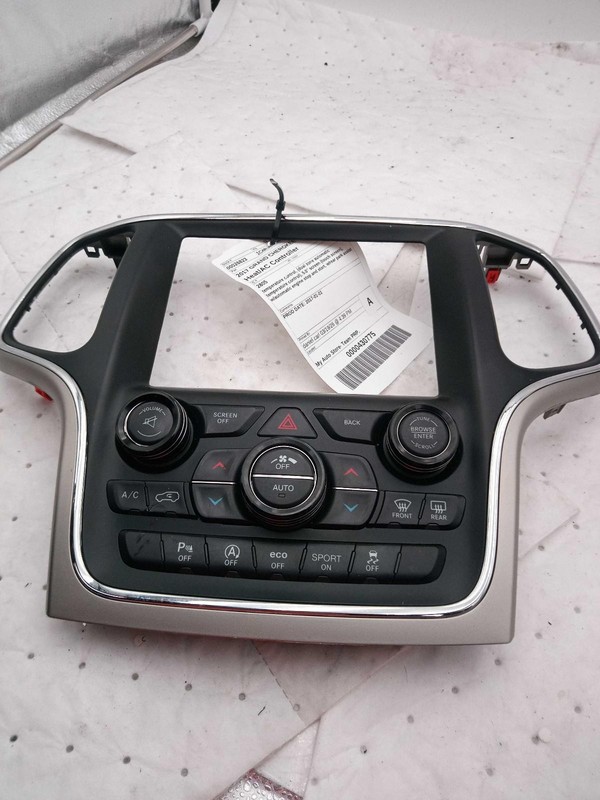 2017 Jeep Grand Cherokee A/C Selector Switch OEM 68253998AB White 154K Miles
