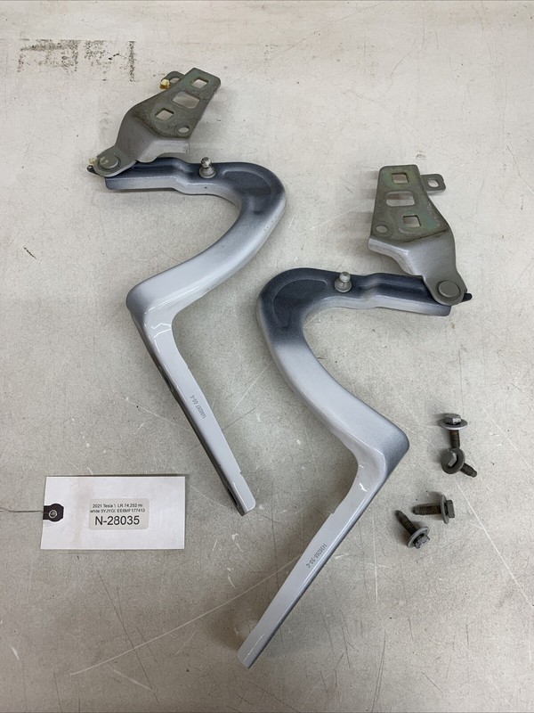 ⚡️20-24 OEM Tesla Model Y Hood Hinge RH LH 1496268-00-B 1496267-00-B 28035 B82