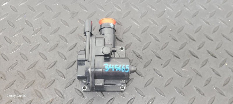 12-15 Chevrolet Equinox 2.4L Air Injection Check Valve OEM 12639108