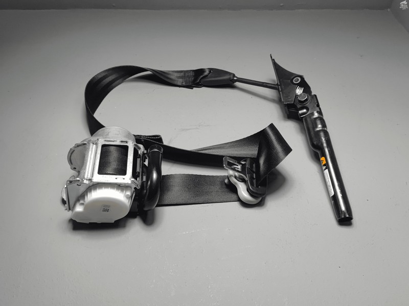2021-2025 Nissan Rogue Front Left Driver Seat Belt Seatbelt Retractor OEM
