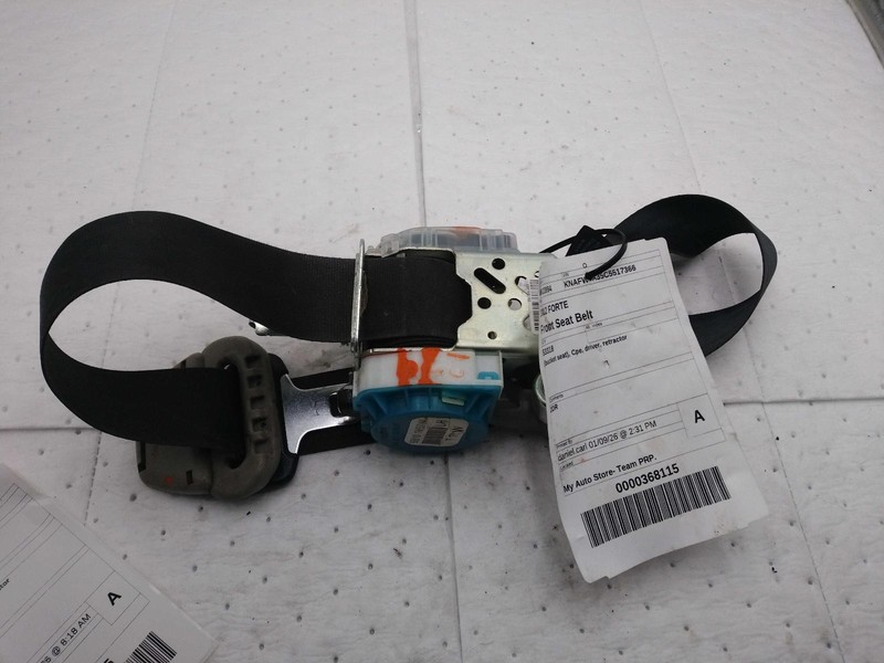 2012 KIA Forte 2DR Red OEM Seat Belt Driver Side Retractor 139k Miles