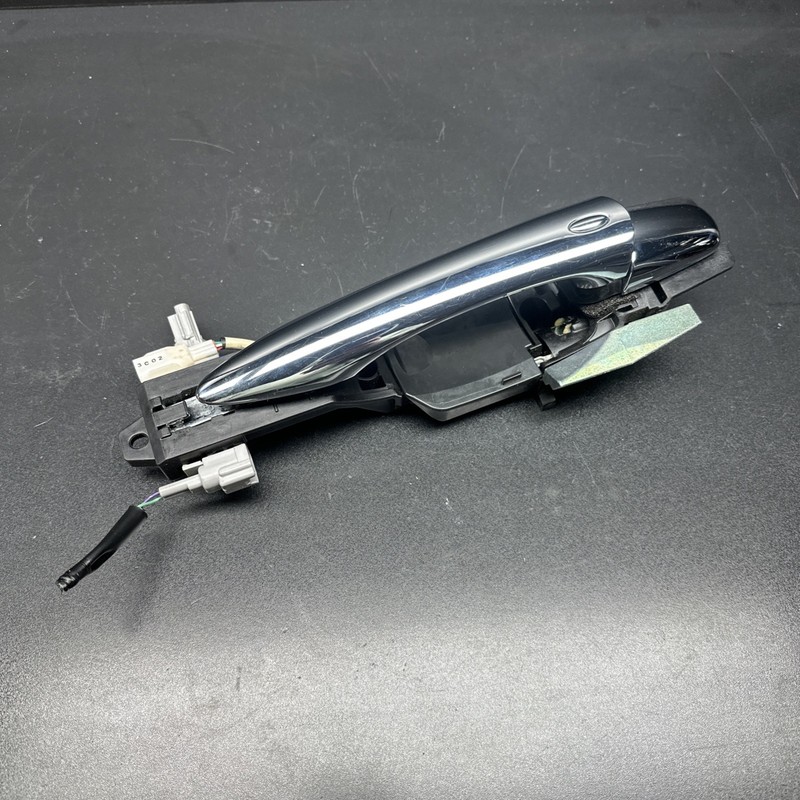 11-19 INFINITI M37 Q70 Q70L M56 FRONT RIGHT PASSENGER DOOR EXTERIOR HANDLE OEM A
