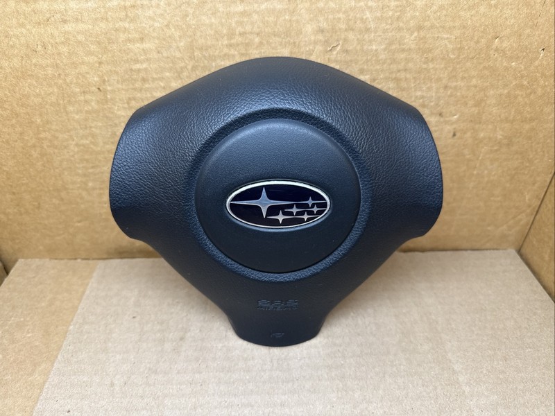Subaru Legacy Driver Left Steering Wheel Airbag Air Bag OEM Black